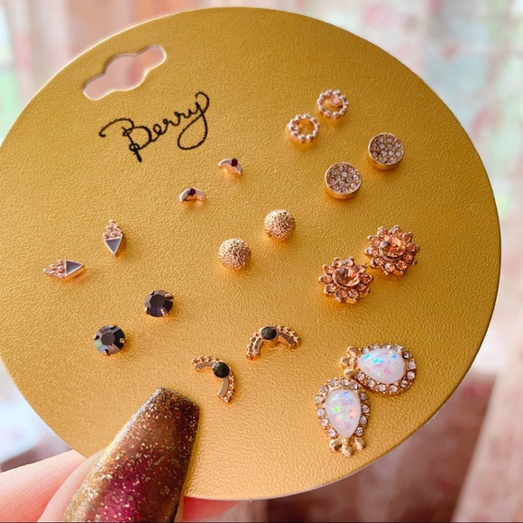 Jewelry - New 9 Pairs of Glitter Ear Studs Earrings